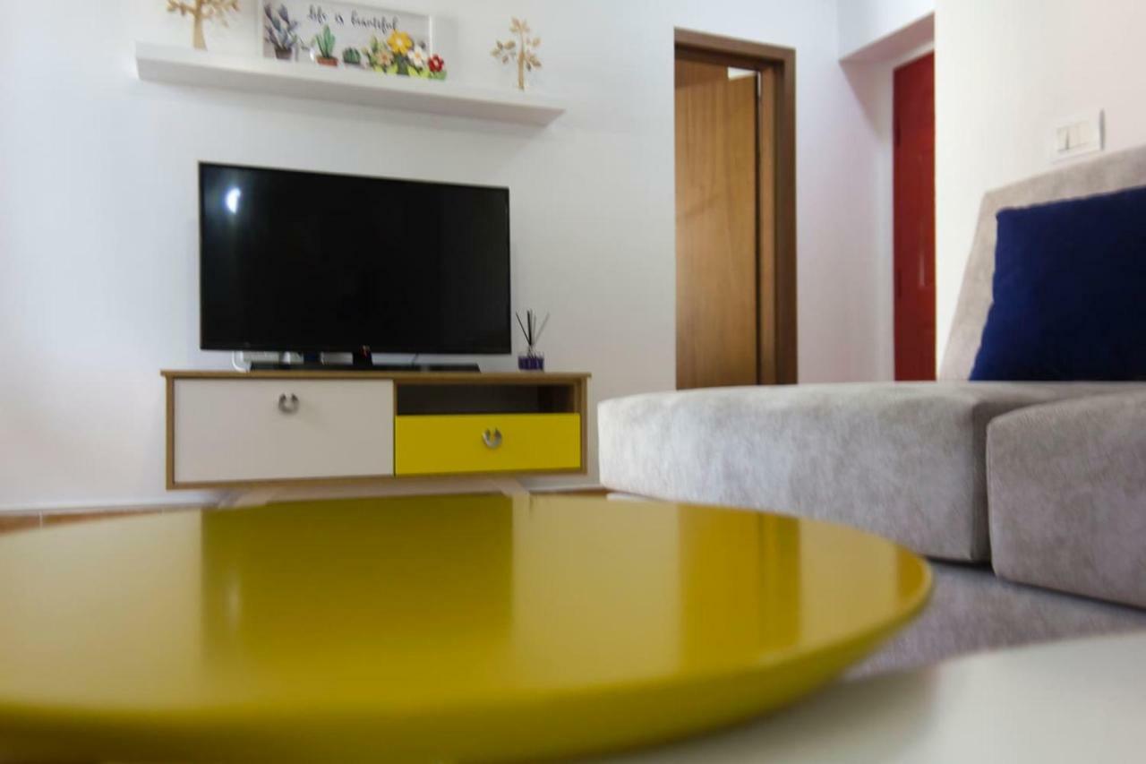 "Tata'S Home"! Tirana Bagian luar foto